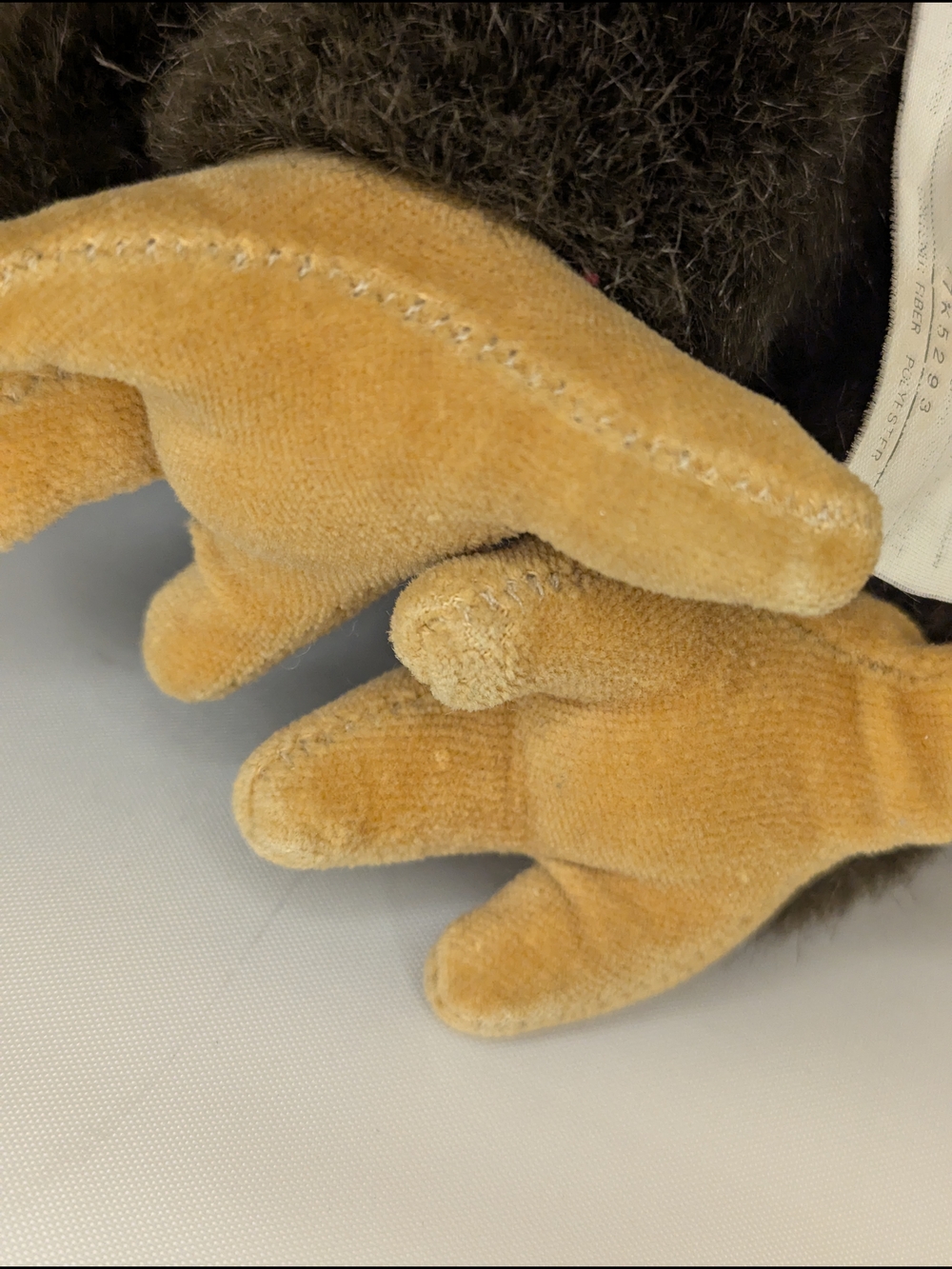 Vintage 1990 GUND Bald Eagle Plush – Rare Collectible - Picture 10 of 16
